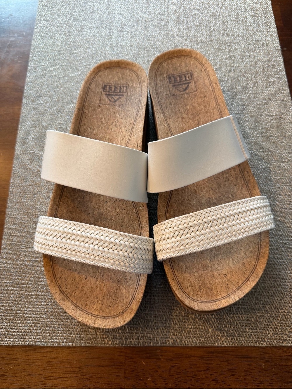 Reef Sandals in White - Picture 2 of 6